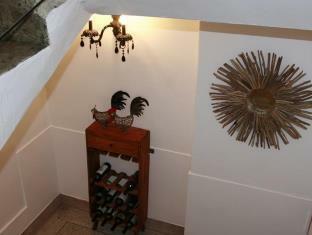 Crib 49 Guesthouse - Foreigner Only Seoul Bagian luar foto